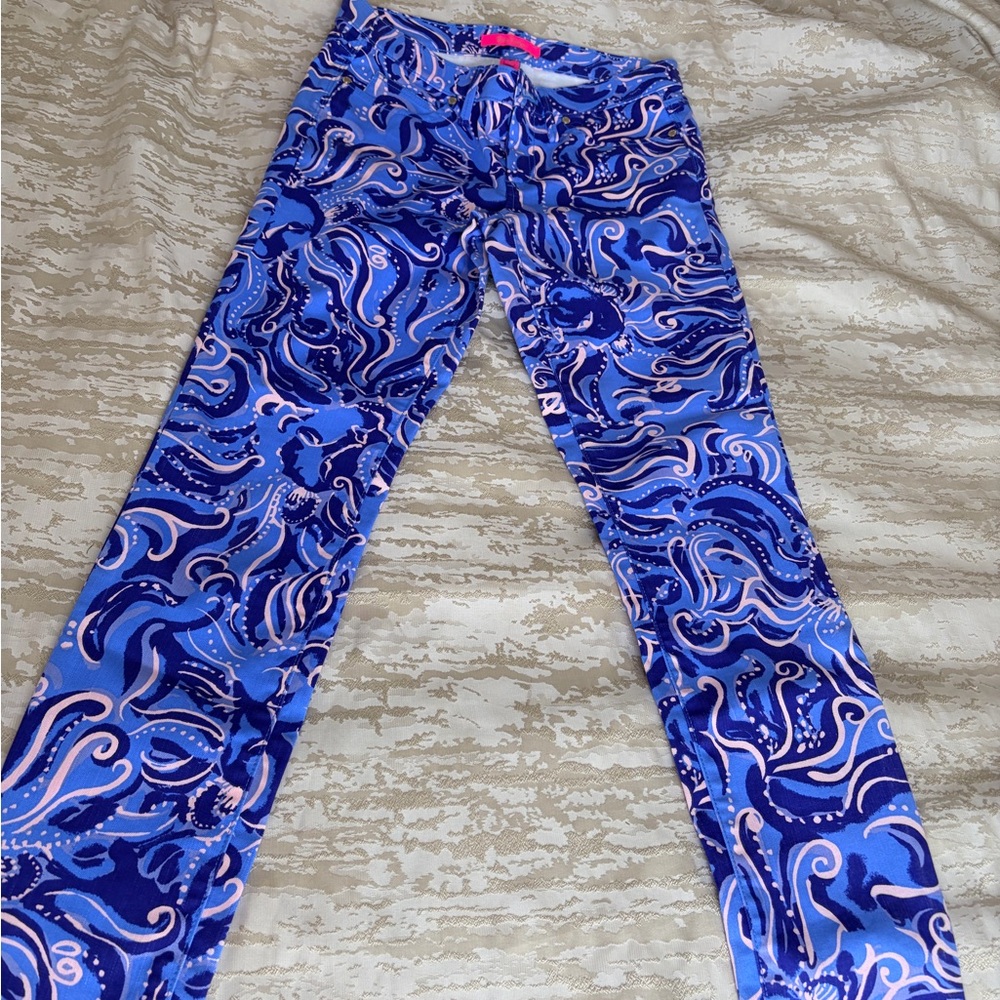 Lilly Pulitzer Blue & Pink Swirl Ankle Pants